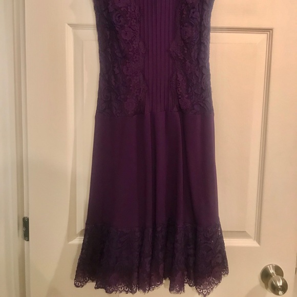 Tadashi Shoji like NEW - Picture 4 of 5